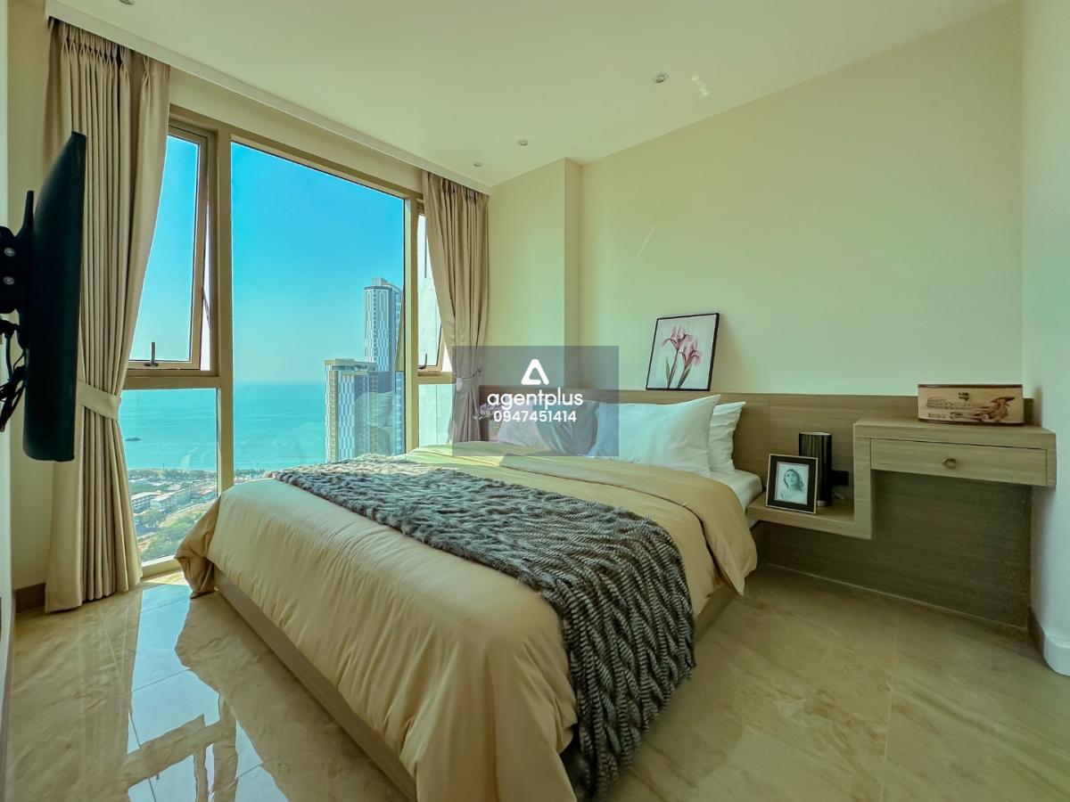 ขายคอนโดวิวทะเล เดอะ ริเวียร่า โอเชี่ยน ไดร์ฟ พร้อมอยู่