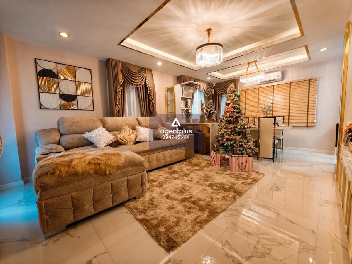  ให้เช่าบ้านเดี่ยว 4 ห้องนอน ตะเคียนเตี้ย พัทยา แต่งหรู เฟอร์ครบ พร้อมห้องทำงาน