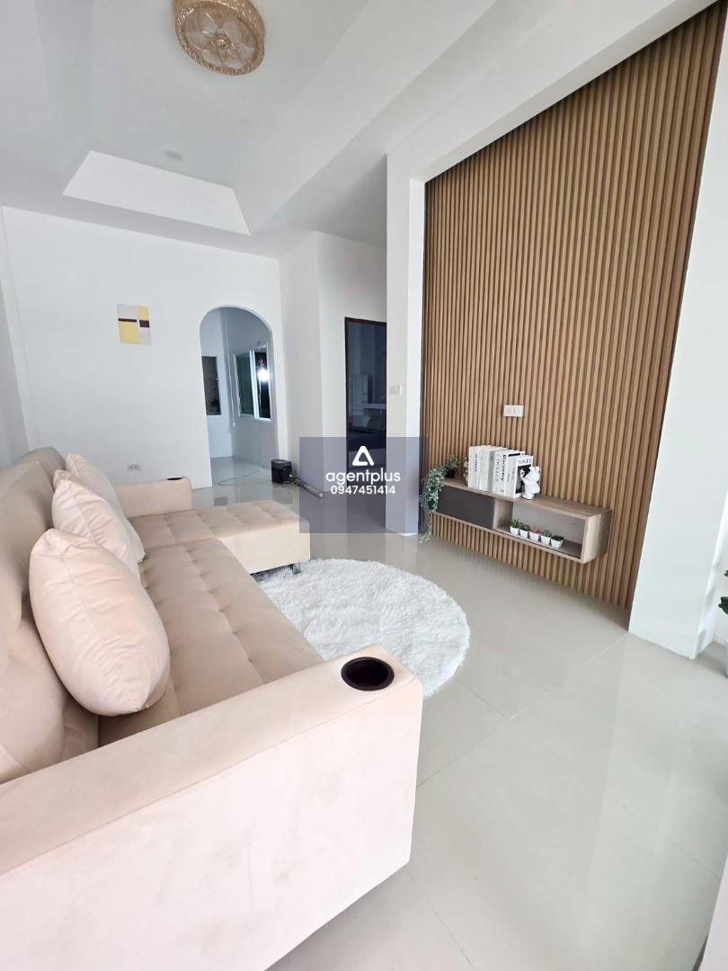 ขายบ้านทาวน์เฮ้าส์ 1ชั้น 2ห้องนอน ย่านเขาตาโลพัทยา