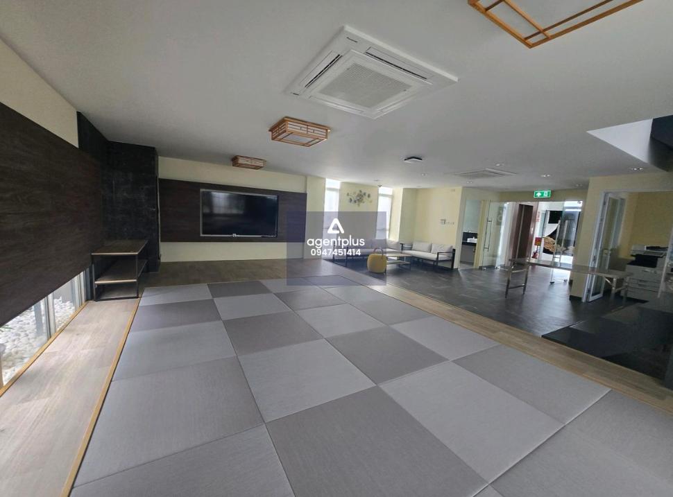 ขาย อาคารสำนักงาน 8 ชั้น 1,000 ตารางเมตร 127 ตารางวา ศรีนครินทร์ 40 ฝั่งตรงข้าม ซีคอน