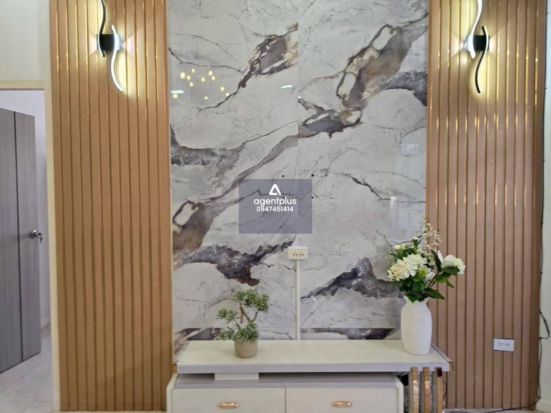 บ้านเดี่ยวให้เช่า ซอยเนินพลับหวาน เฟอร์นิเจอร์ครบ พร้อมเข้าอยู่