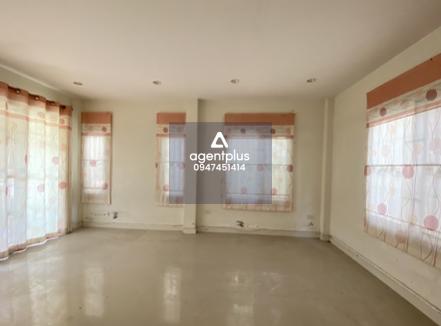 บ้านคุ้มเกินราคาน่าจับต้อง เหมาะสำหรับผู้ที่มองหาบ้านพื้นที่เยอะในงบประหยัด พื้นที่ใช้สอย  รองรับครอบครัวใหญ่