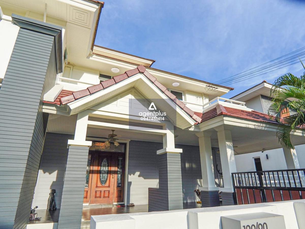 ขายพูลวิลล่า 5ห้องนอน มีส่วนกลาง ใกล้โรงเรียนนานาชาติชื่อดัง พัทยา