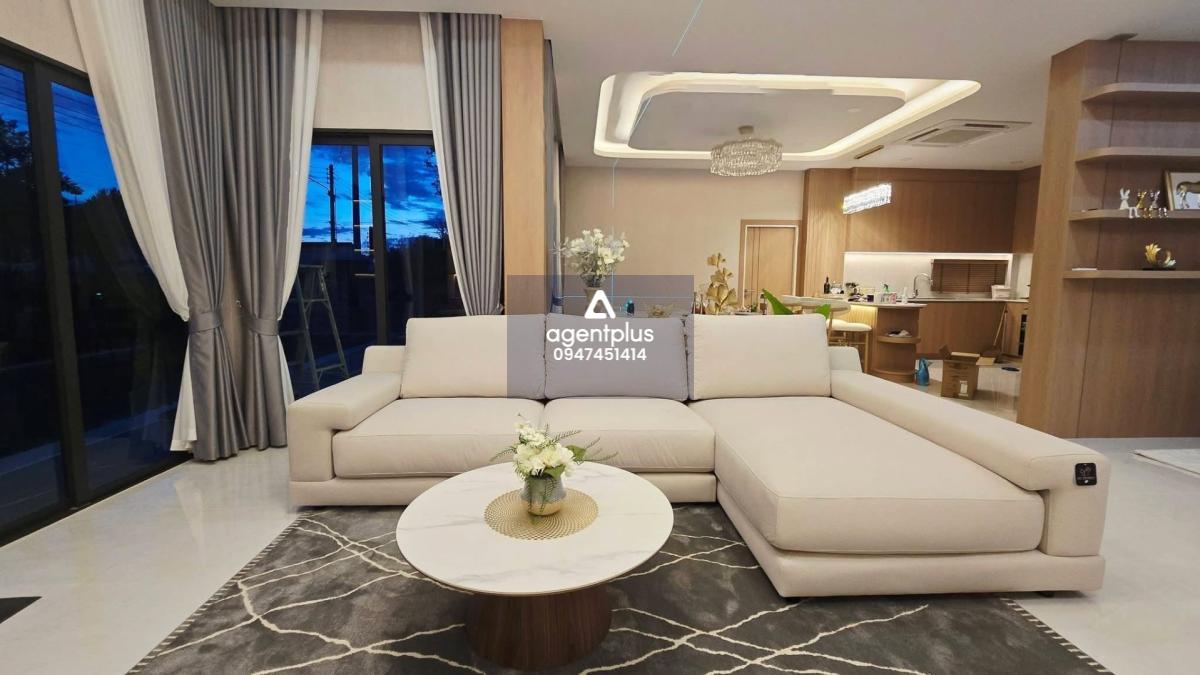 🏡 ขายพูลวิลล่าสร้างใหม่ ใจกลางห้วยใหญ่ พร้อมอยู่