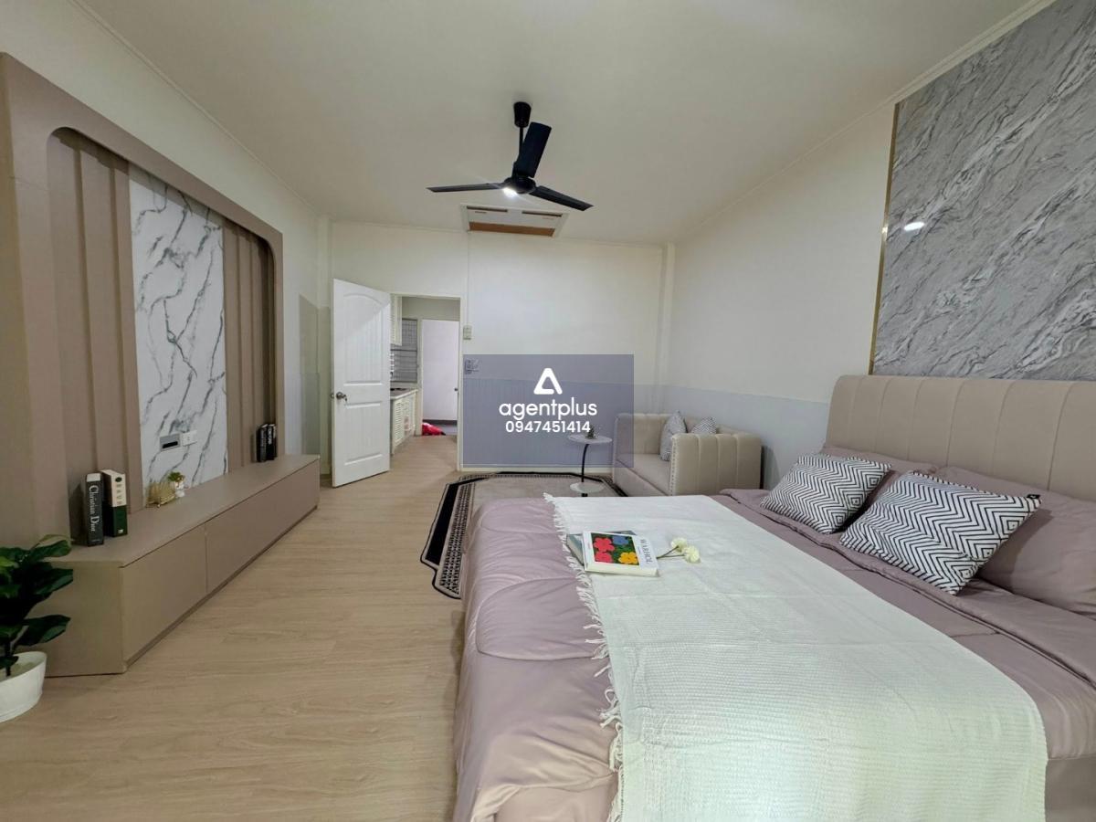 ขายคอนโด รีโนเวทใหม่ทั้งห้อง พร้อมเฟอร์นิเจอร์ใหม่ บ้านสวนลลนา ห่างหาดจอมเทียนเพียง 1 กม.