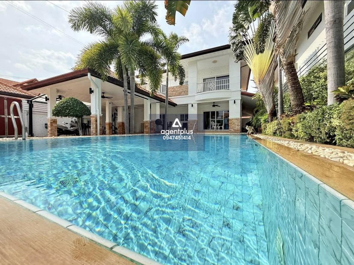 ขายพูลวิลล่าหรู 3ห้องนอน ใจกลางพัทยา ห่าง Walking Street เพียง 5 นาที