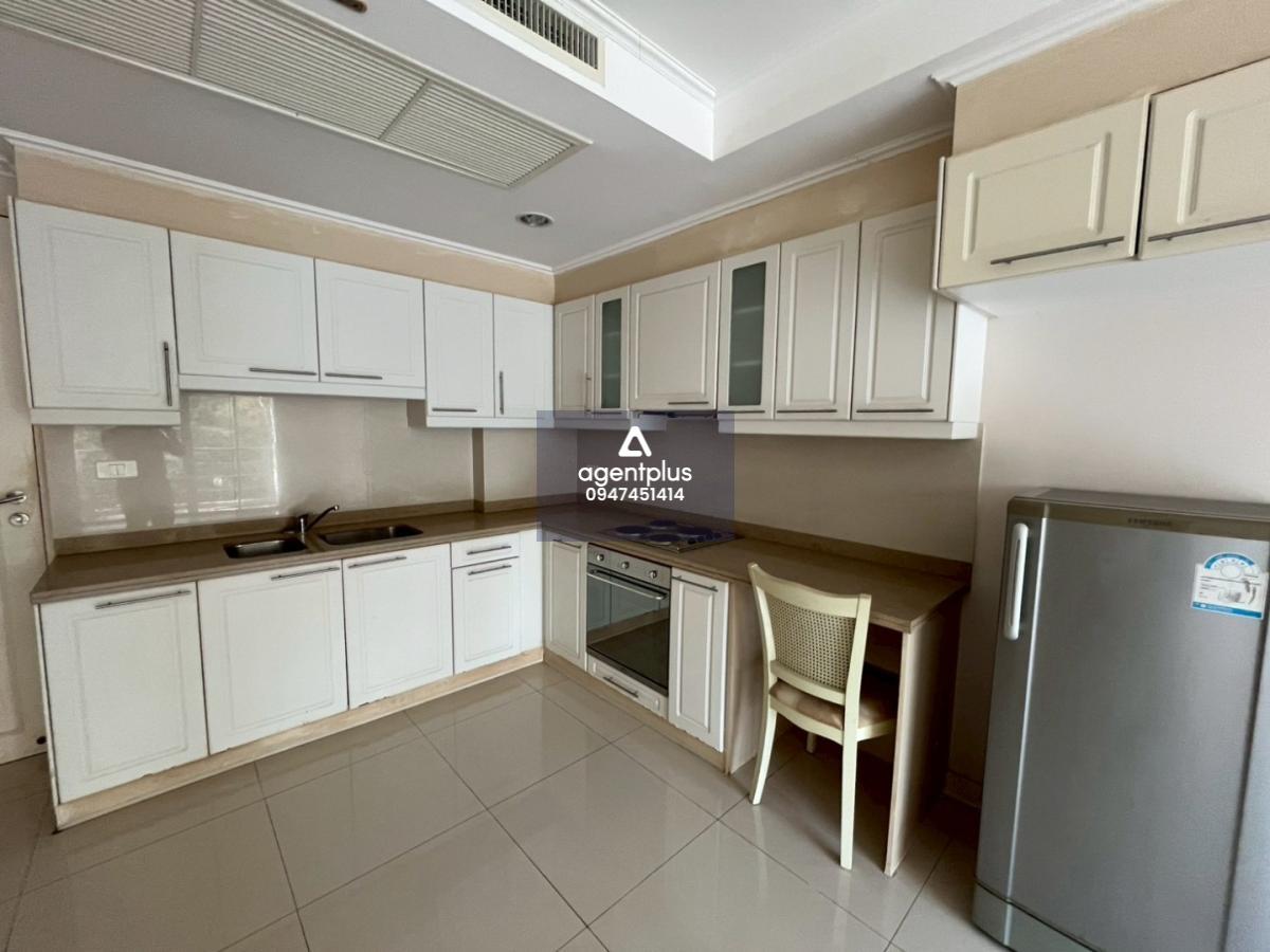 ขาย Pine Shores Condo 94 ตร.ม. ชั้น 4 ห้องเปล่า ราคาดีที่สุดในโครงการ