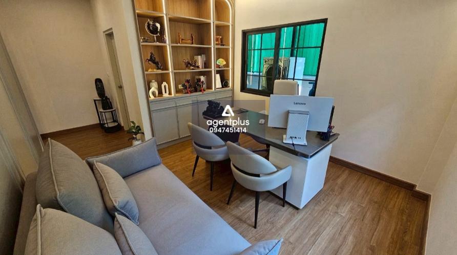 ขาย/เช่า บ้านเดี่ยวหรู Centro บางนา ติดเมกา บางนา พร้อมเข้าอยู่