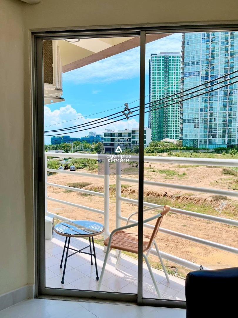  ขายคอนโดสตูดิโอ จอมเทียน พัทยา ใกล้หาดจอมเทียน รีโนเวทใหม่ พร้อมอยู่