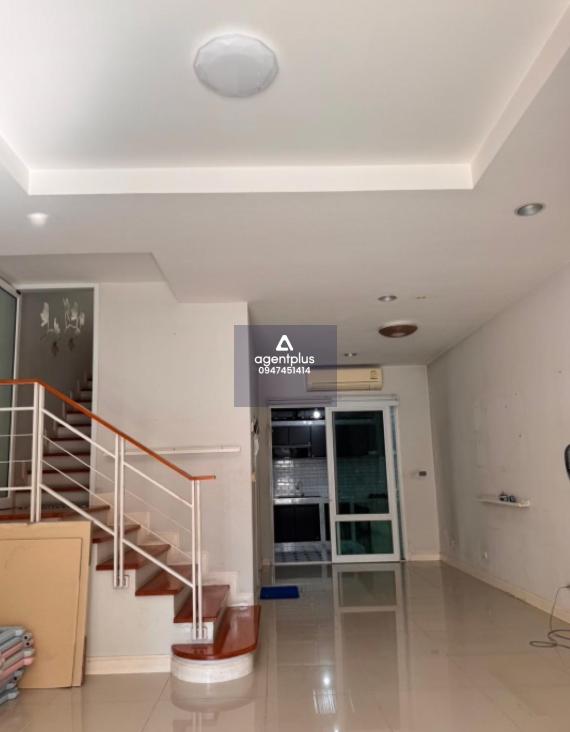 ขายด่วน โฮมออฟฟิศ หมู่บ้าน บิสทาวน์ พระราม3-สุขสวัสดิ์ 4 ชั้น