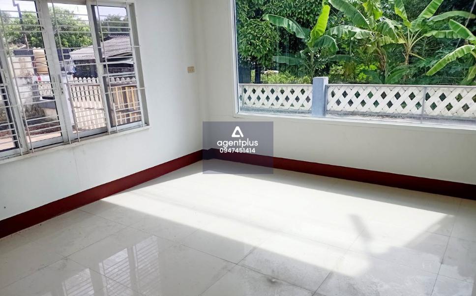 บ้านแฝดชั้นเดียว ทำเลดี การคมนาคมสะดวก โครงการชาร์ลอน แลนด์มาร์ค นิคมพัฒนา