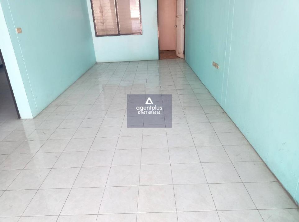 ทาวน์เฮ้าส์ โครงการอาบทรัพย์ วิลเลจ ปลวกแดง ทาวน์เฮ้าส์ชั้นเดียว ทำเลที่ตั้งอยู่ในแหล่งชุมชน