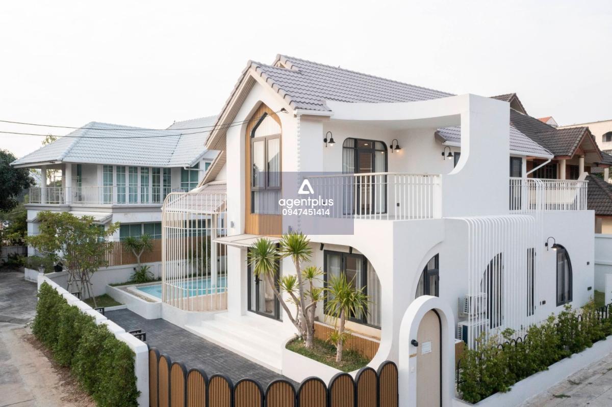 *ขายบ้านพูลวิลล่า มีพื้นที่รอบบ้าน หน้าบ้านทิศใต้ ลมพัดผ่านดีมาก หมู่บ้านเซ็นทรัลปาร์ค 2 ติดถนนสุขุมวิท