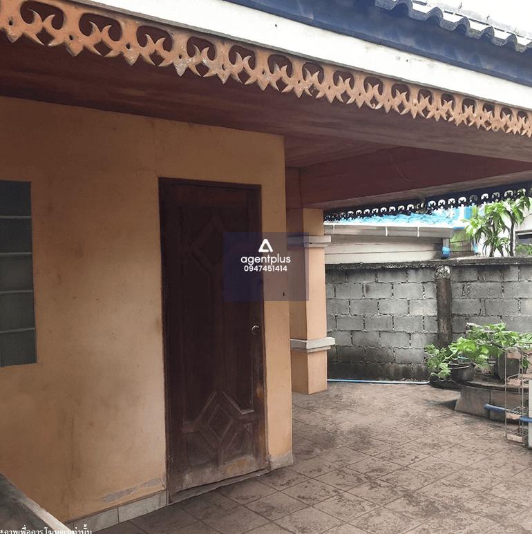 บ้านเดี่ยว 2 ชั้น ห่างจากถนนสายอ่าวอุดม-ปากร่วม ประมาณ 100 เมตร ทำเลแหล่งชุมชน สาธารณูปโภคพร้อม การคมนาคมสะดวก