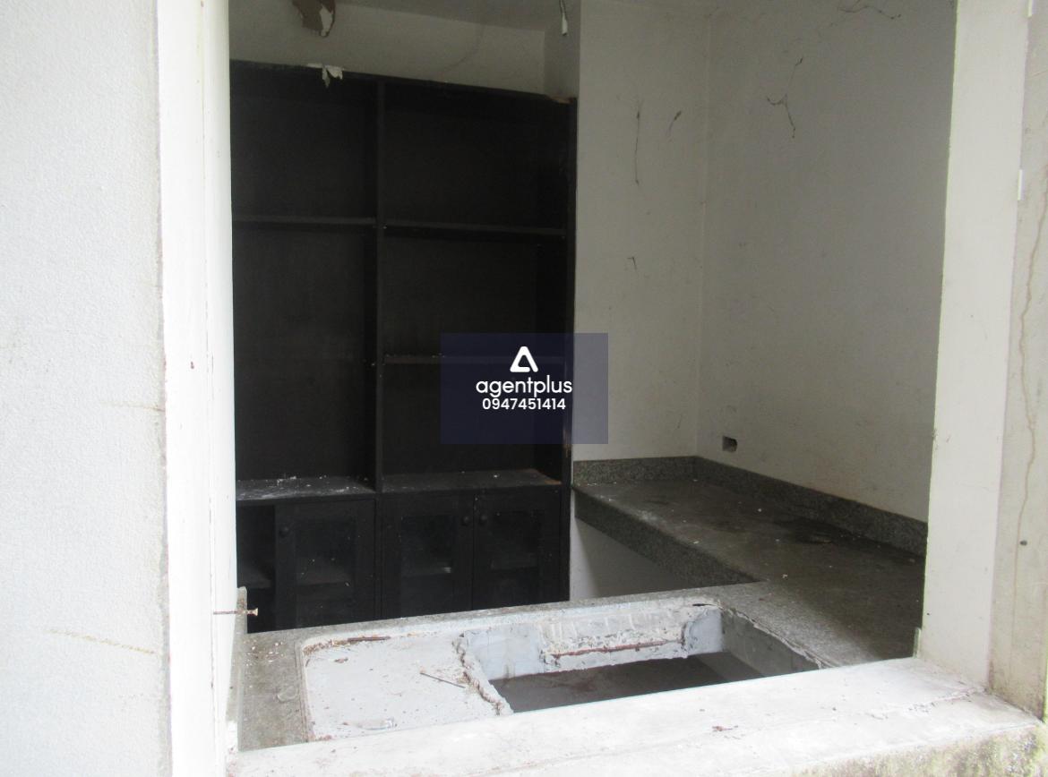 อาคารพาณิชย์ โครงการเอ๊กคลูซีฟ โฮมออฟฟิศ 3 ชั้น ทำเลดี โครงการแยกจากถนนเจ้าฟ้าตะวันตก ตั้งอยู่โซนนาคา เดินทางง่าย การคมนาคมสะดวก