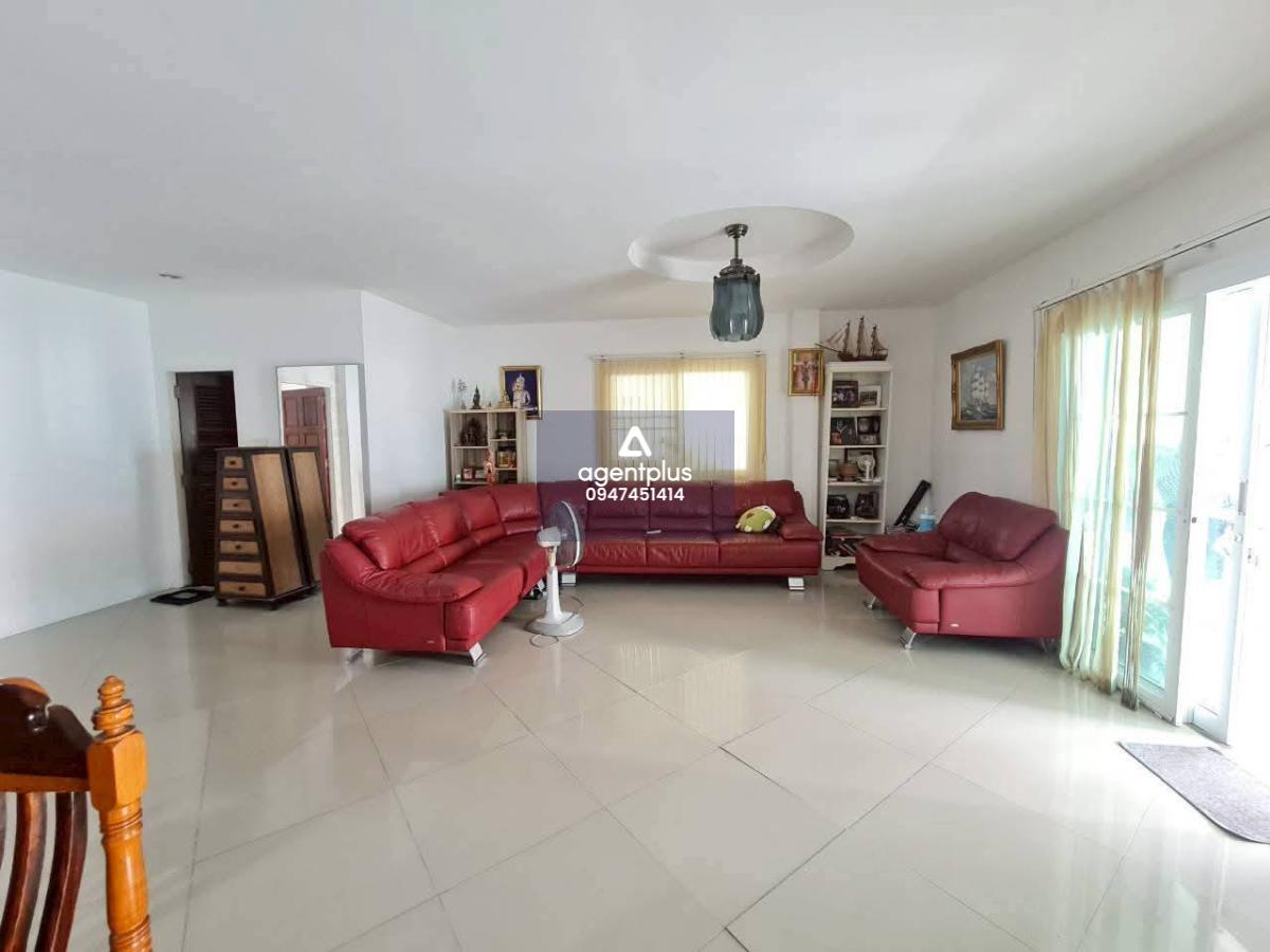 ขายอพาร์ทเม้นท์ใกล้ทะเล 200 เมตร เดินไปชายหาดได้ พิกัดชายหาดบางเสร่ 