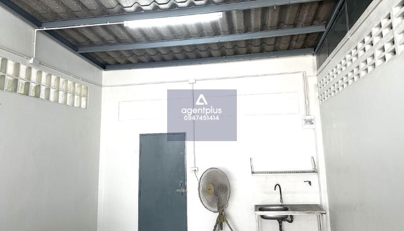 ให้เช่าโกดัง โชคชัย 4 ลาดพร้าว 71