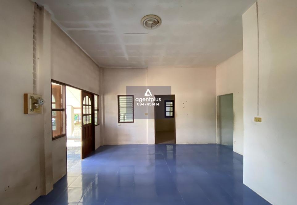 บ้านเดี่ยว โครงการเจนจิรา 4 บ้านเดี่ยวชั้นเดียว ตั้งอยู่ใกล้แหล่งชุมชน การคมนาคมสะดวก เข้าออกได้หลายเส้นทาง สาธารณูปโภคพื้นฐานครบ