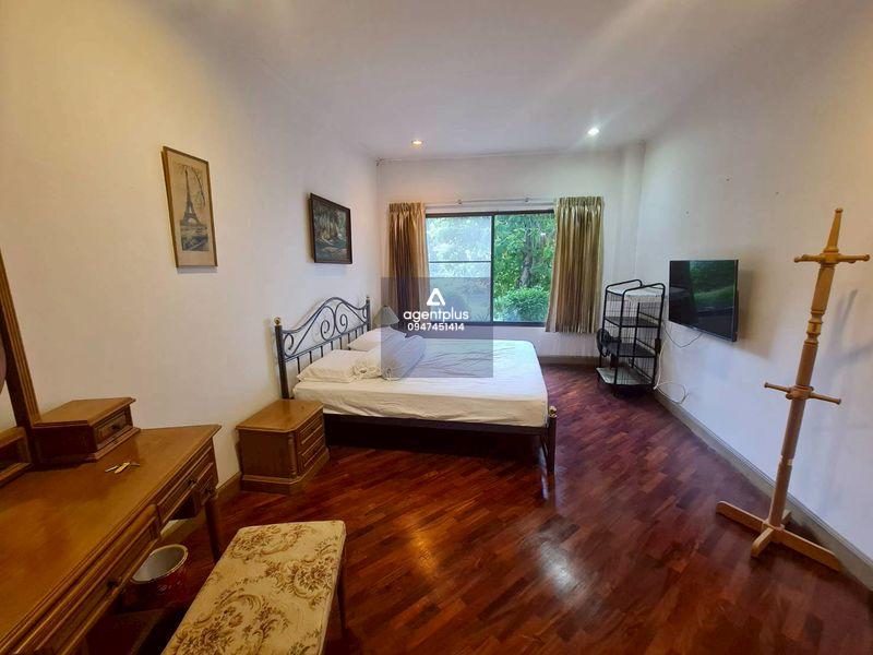 *ให้เช่าคอนโดติดทะเลนาจอมเทียน วิวสระว่ายน้ำ บ้านสมประสงค์ พัทยา