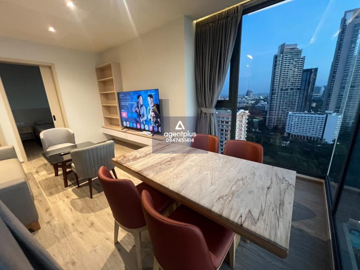 ให้เช่าคอนโดหรู 2ห้องนอน Arom wongamat มีลิฟต์ส่วนตัว วิวทะเล