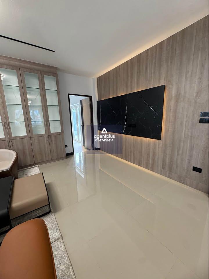 ขายพูลวิลล่าหรู พัทยา พร้อมสระว่ายน้ำส่วนตัว