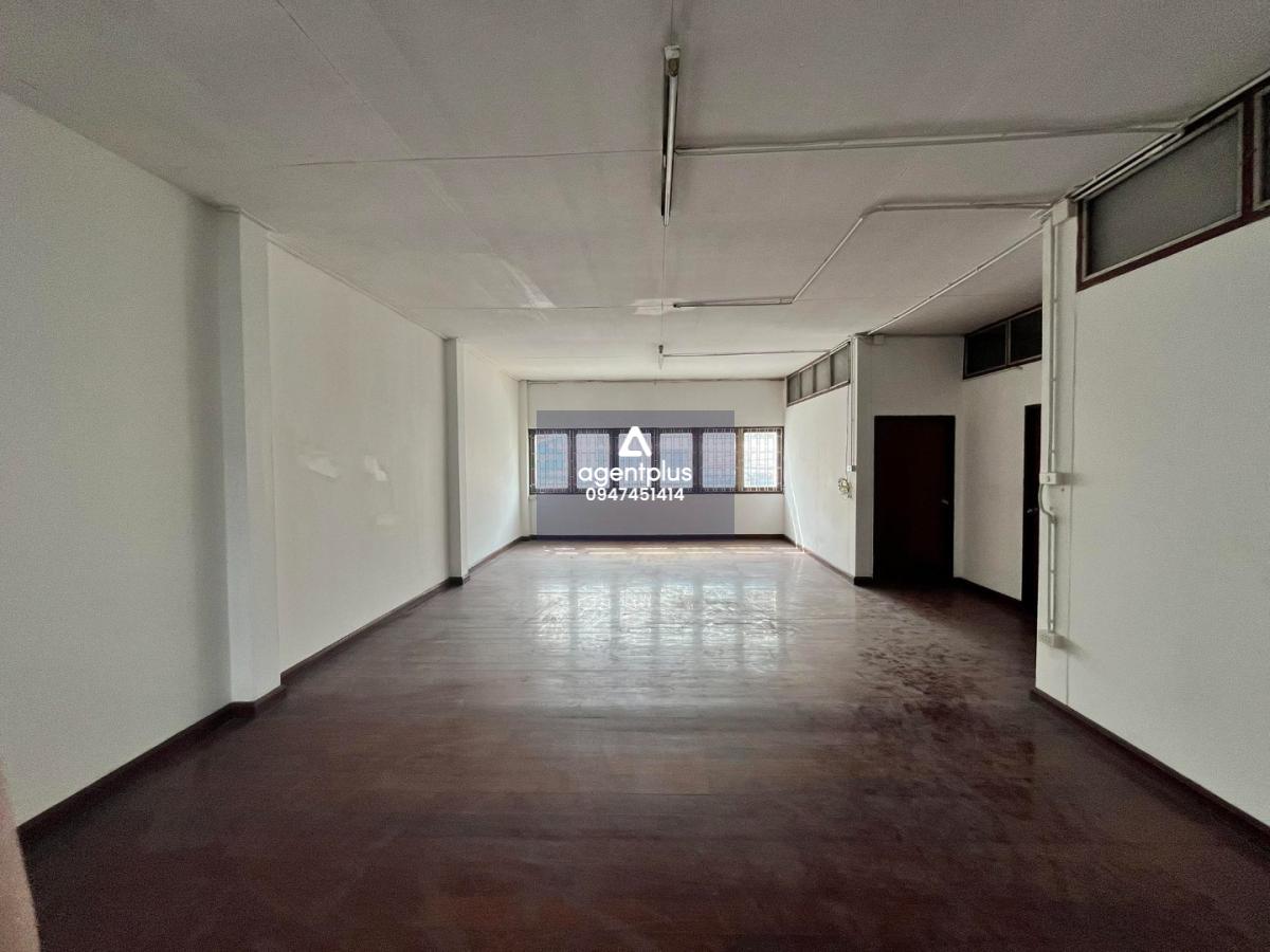 ขายตึก 2 ชั้นครึ่ง 2 คูหา ใกล้ตลาดใหม่นาเกลือ พัทยา