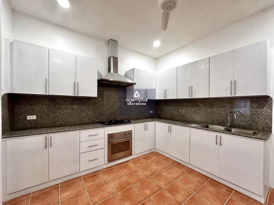 ขาย !! บ้านเดี่ยวชั้นเดียวพร้อมสระว่ายน้ำ ในหมู่บ้าน – ซอยสยามคันทรีคลับ