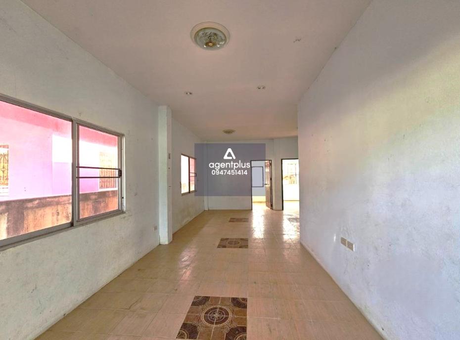 บ้านเดี่ยวชั้นเดียว โครงการเอส ที แลนด์แอนด์เฮาส์ ชลบุรี อยู่ในแหล่งชุมชน การเดินทางสะดวก ซอยสุขสมบูรณ์ 5/5 ถนนสุขสมบูรณ์