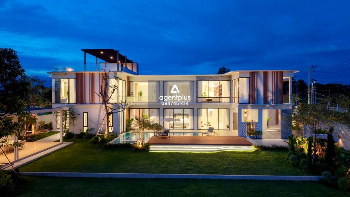 Luxury Pool Villa ทำเลศักยภาพ พัทยา