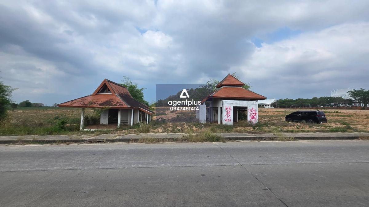 ขายที่ดินติดถนนคอนกรีตทุ่งกลม-ตาลหมัน วิวภูเขา น้ำ ไฟ พร้อม ห่างจากอ่างเก็บน้ำชากนอก 1 กม. พัทยา