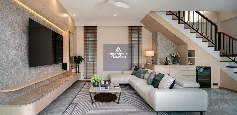 Rare Item! วิลล่าหรู พื้นที่กว้างขวาง อยู่สบาย บนทำเลศักยภาพ หมู่บ้านราชาวดี วิลล่า เขาตาโล